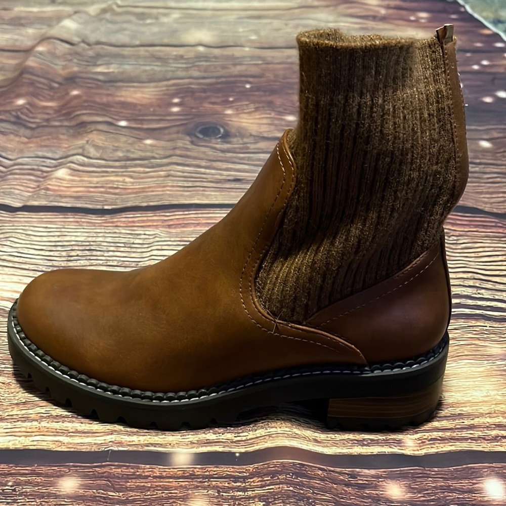 Women’s Target Boots